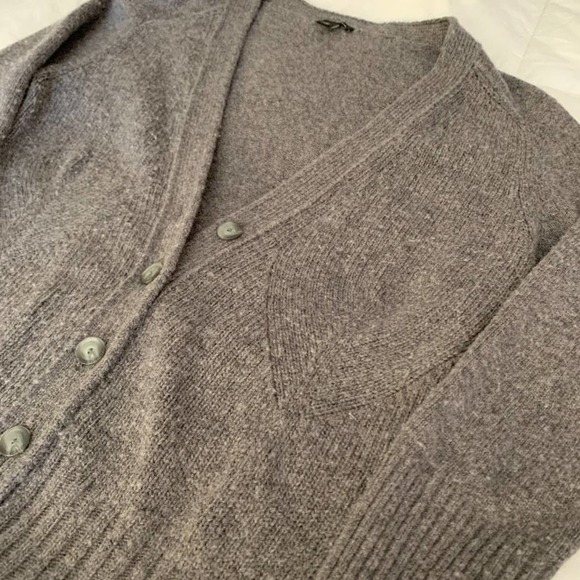 Ann Taylor Ladies Gray Cardigan Sweater - Picture 2 of 2